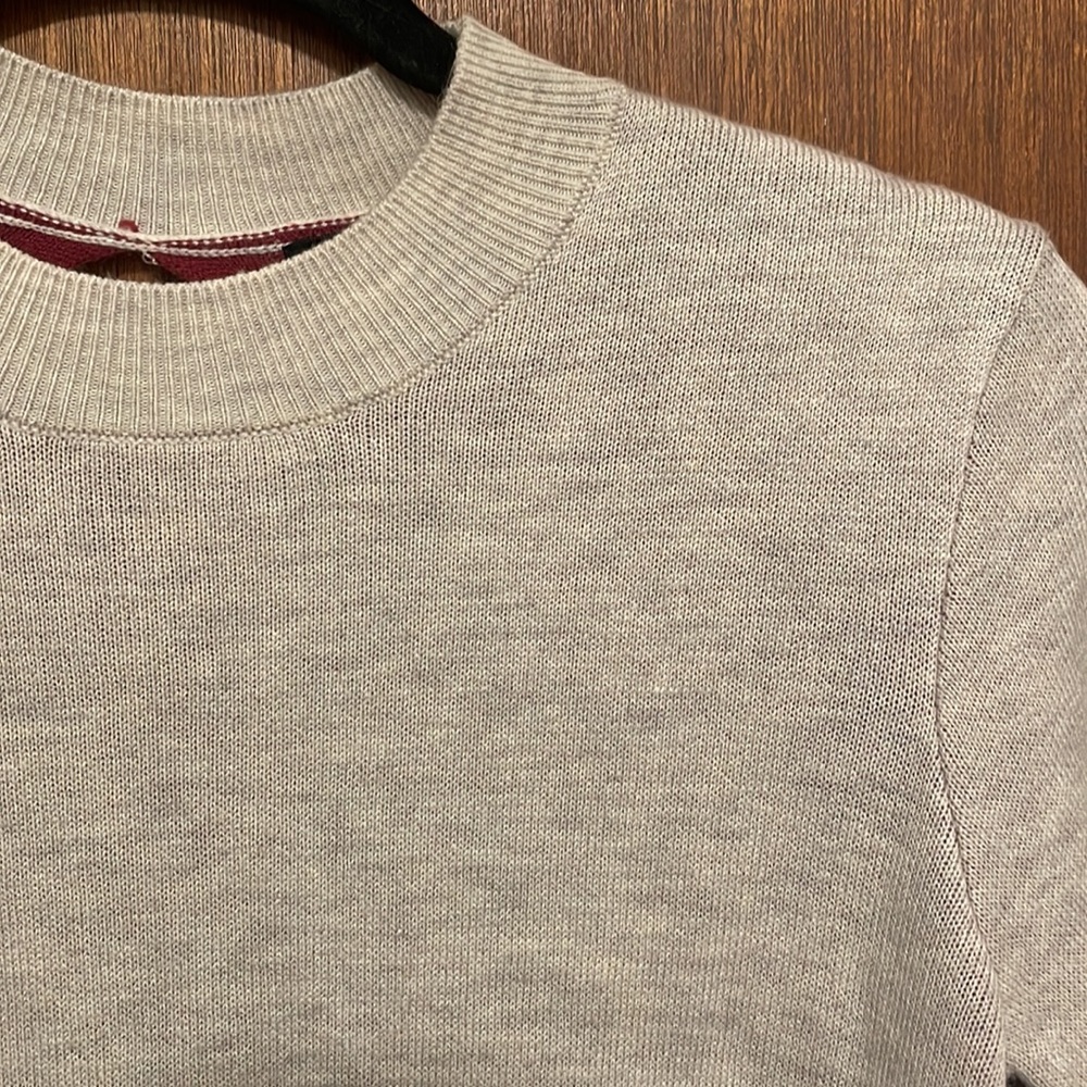 Dynamite Open Back Sweater - Picture 2 of 7